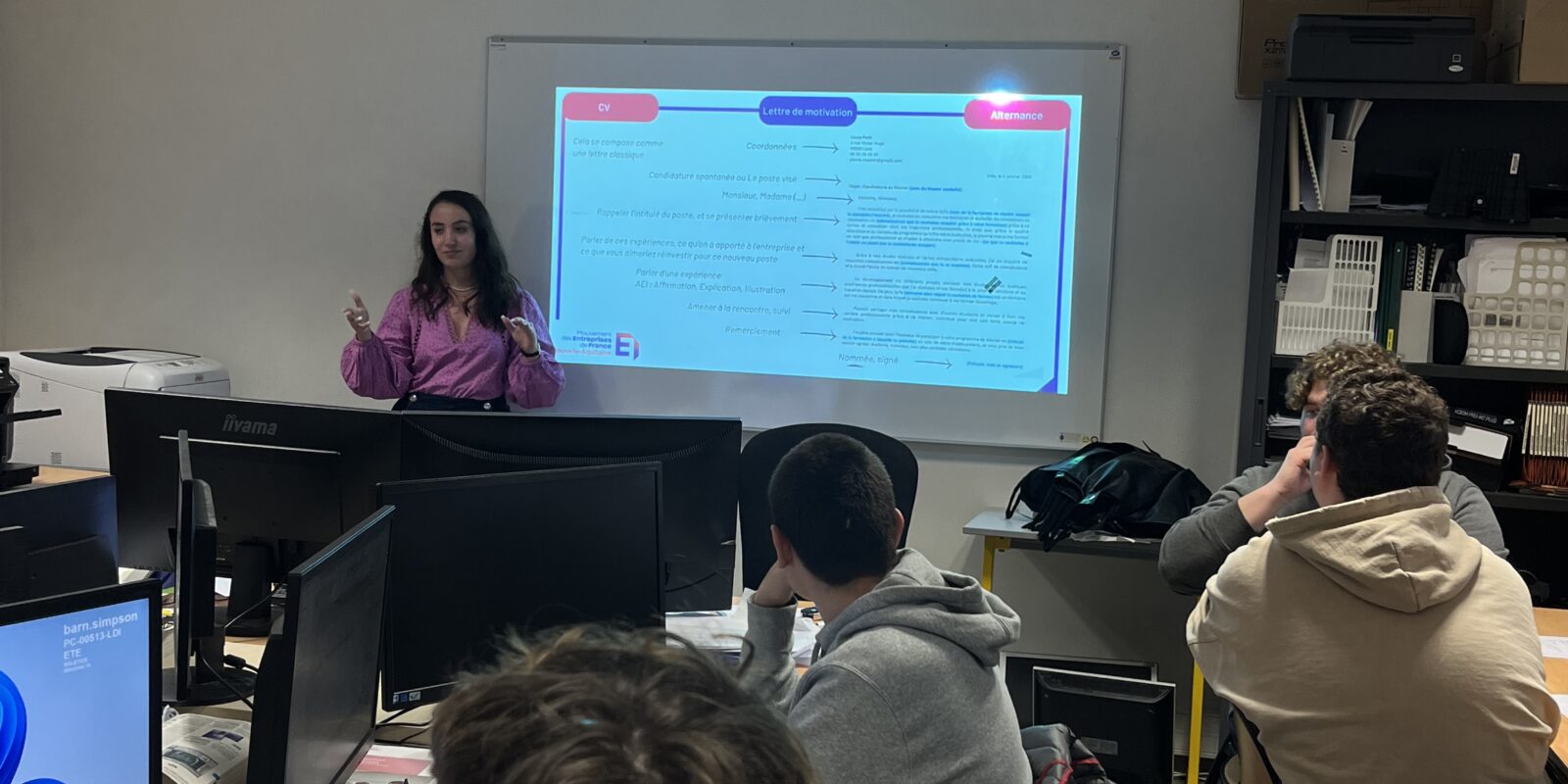 Atelier CV lettre de motivation Medef Nouvelle Aquitaine Lycée Léonard de Vinci Blanquefort